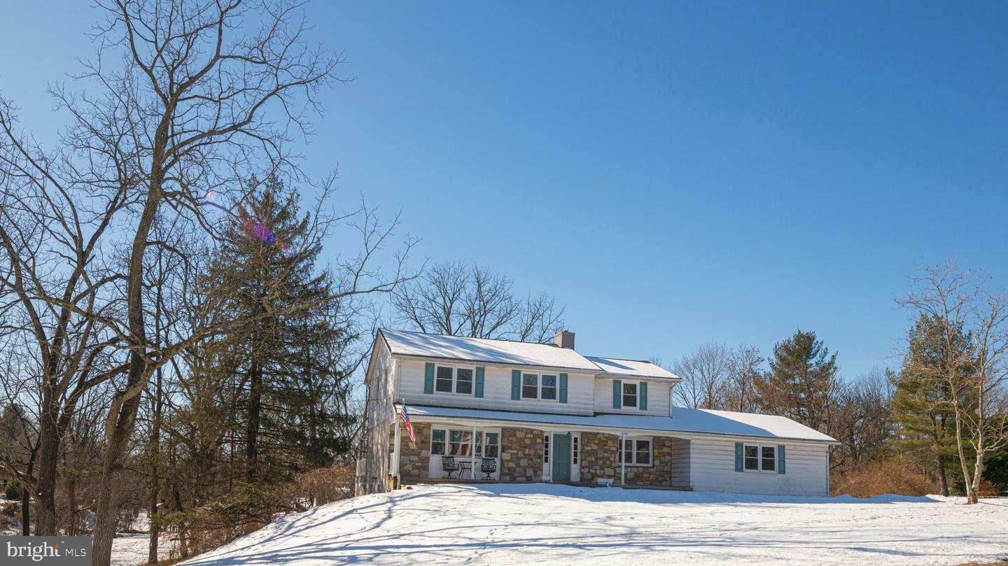 Property Photo:  1230 Buttonwood Drive  PA 19446 