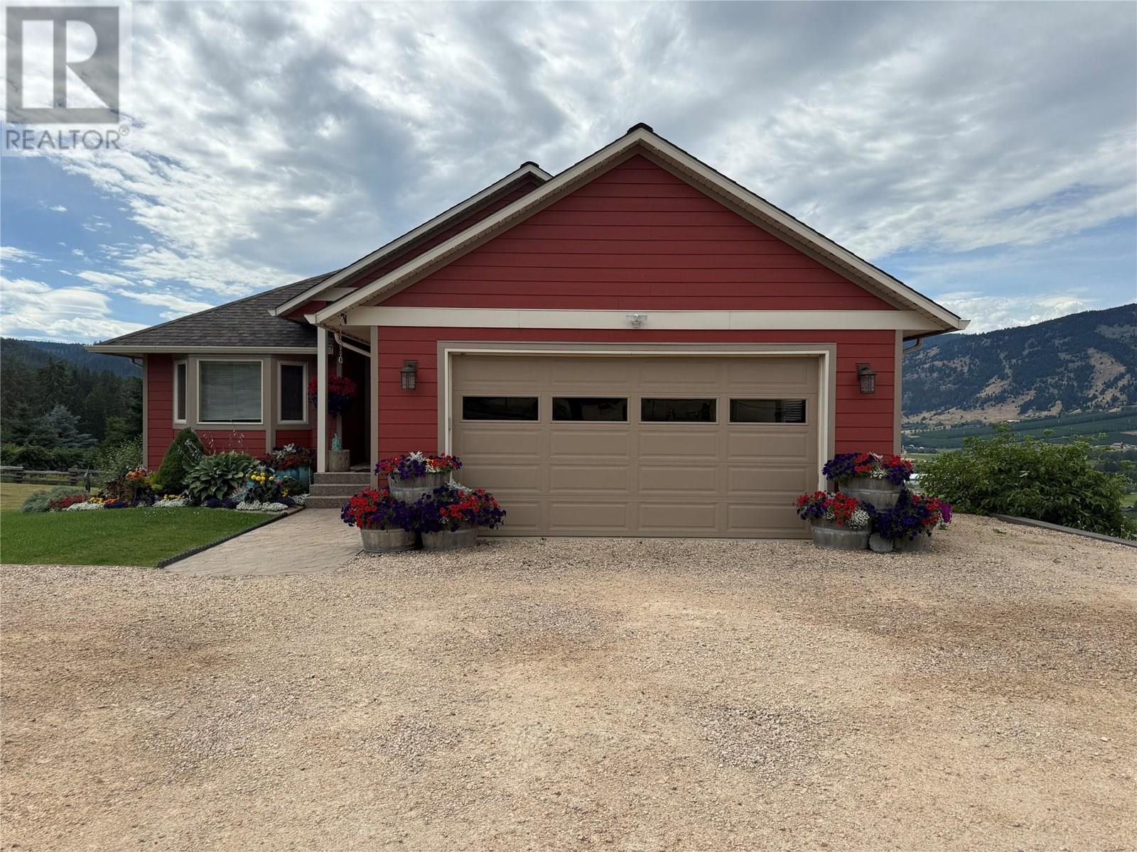 Property Photo: 5380 Learmouth Road BC V1B 3E8