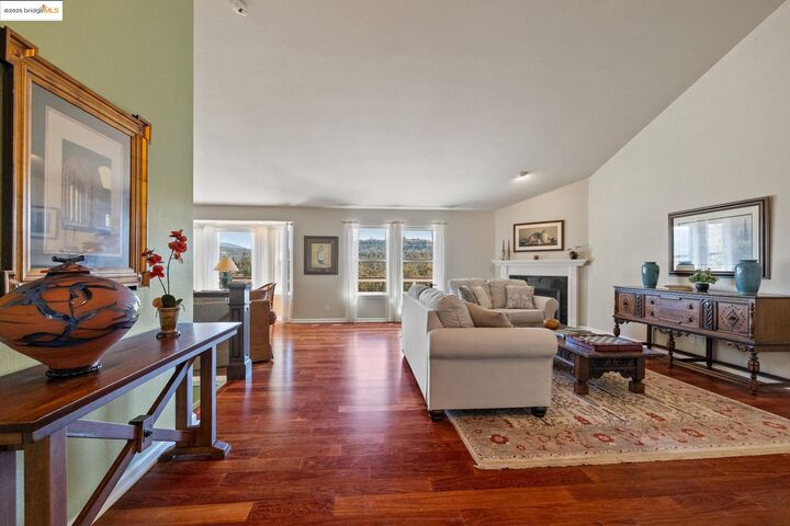 Property Photo:  20565 Upper Hillview Dr  CA 95370