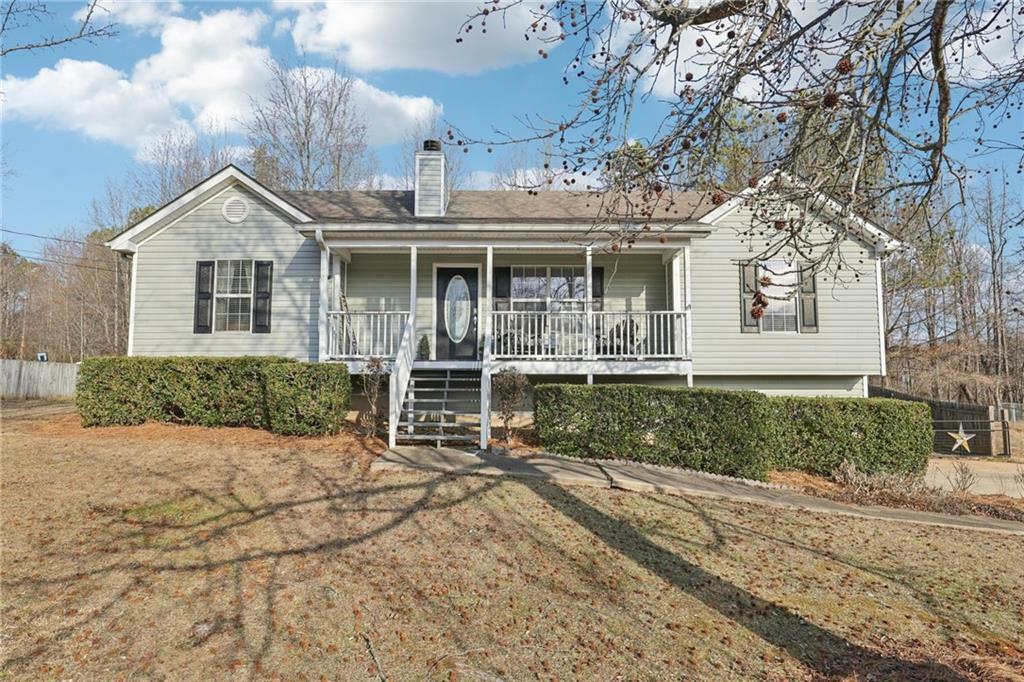 Property Photo: 208 Hobson Drive GA 30143