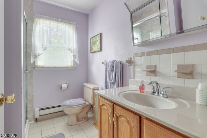 Property Photo: 5 Wiltshire Ct NJ 08757