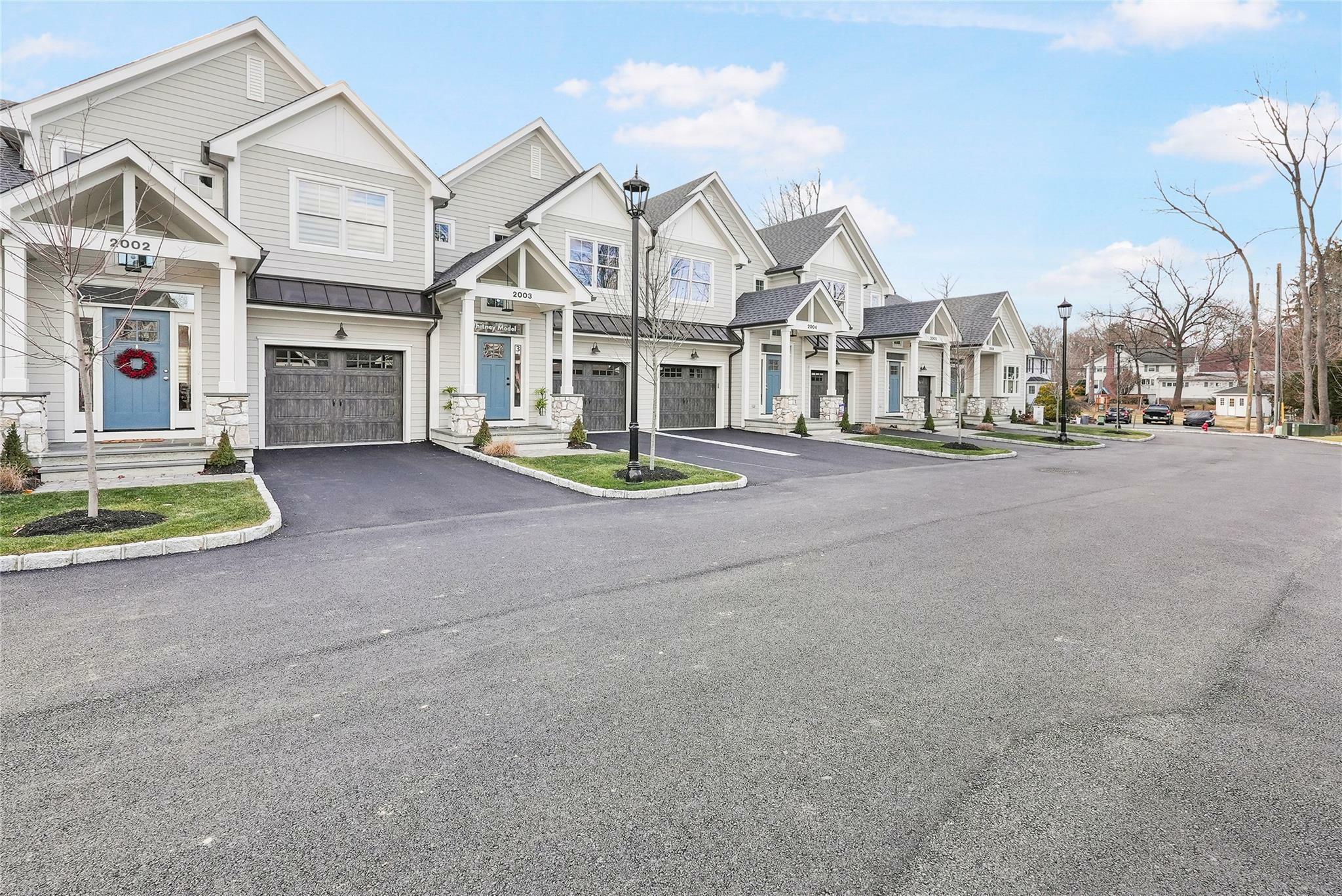Property Photo: 2040 Crompond Road 15 NY 10598