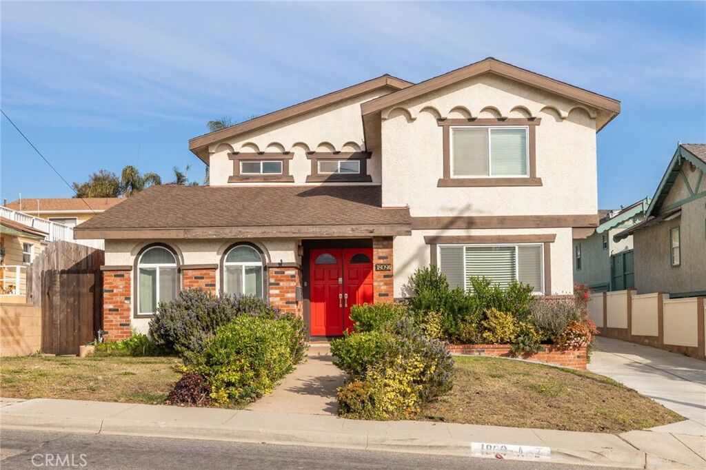 Property Photo: 1809 Belmont Lane A CA 90278