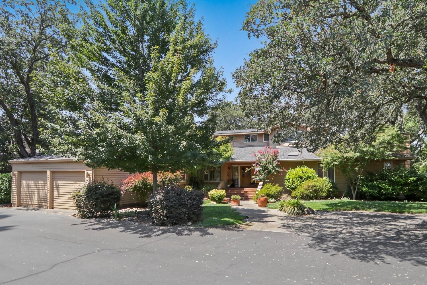 Property Photo:  4711 Tree Shadow Place  CA 95628 