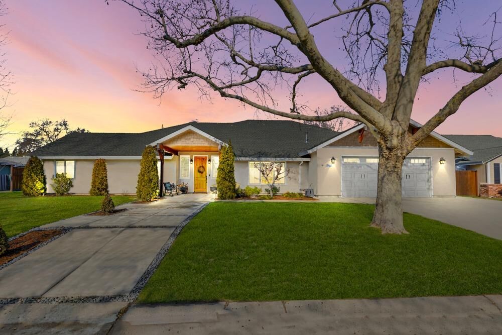 Property Photo:  4417 Hazelwood Avenue  CA 95821 