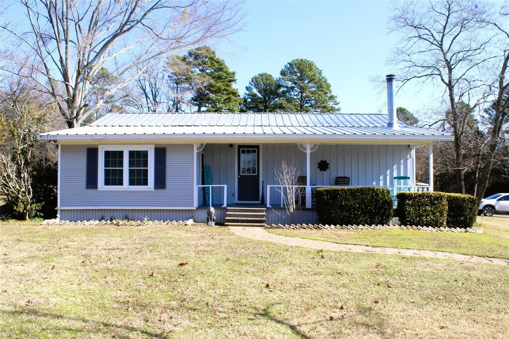 Property Photo:  4039 Cr 3470  TX 75494 