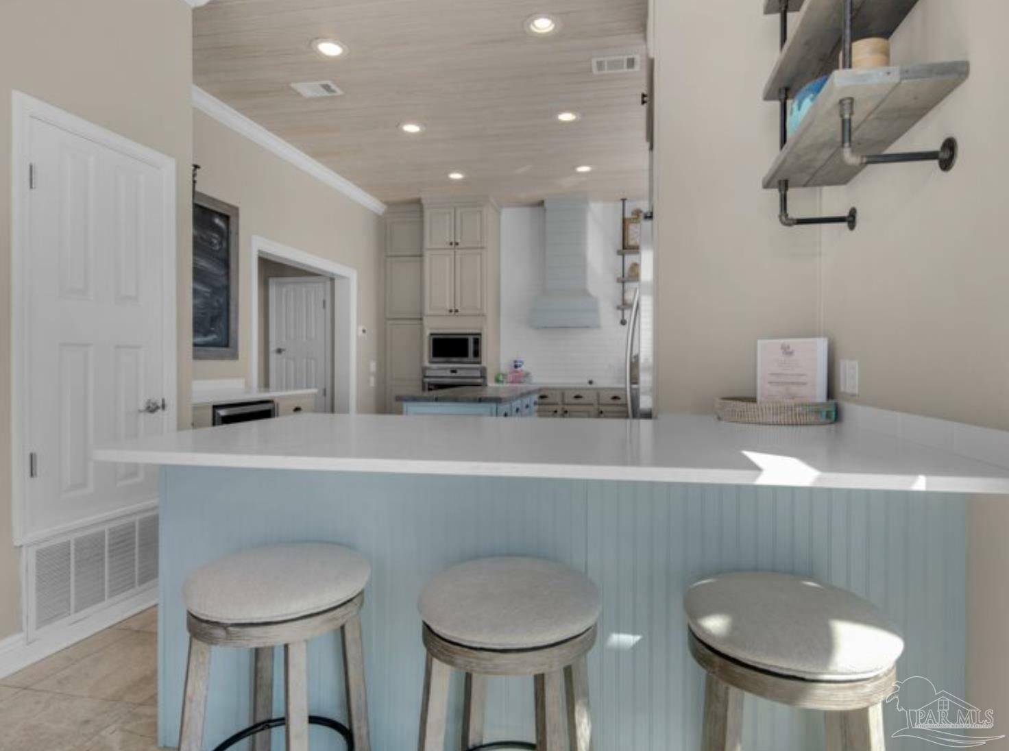Property Photo: 1315 Ariola Dr FL 32561