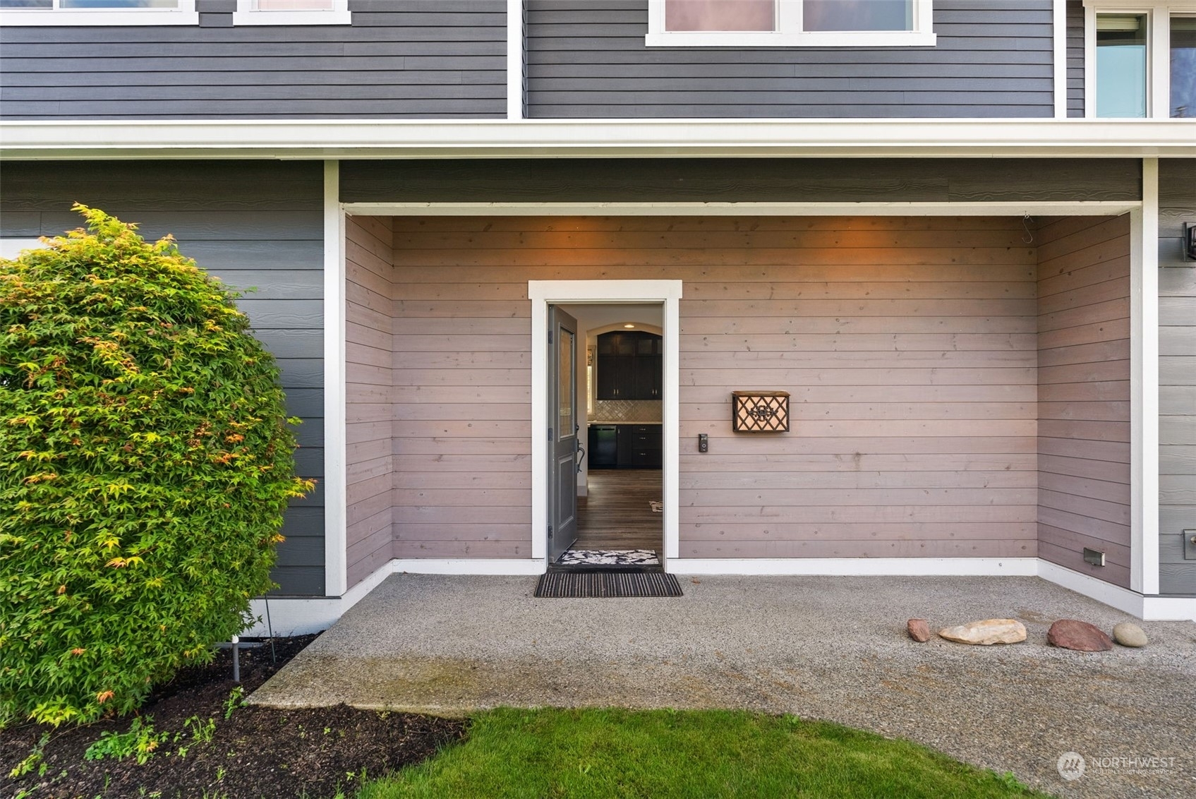 Property Photo:  120 E 52nd Street  WA 98404 