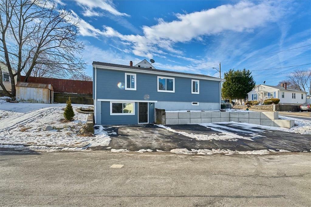 Property Photo:  95 Wainwright Street  RI 02908 