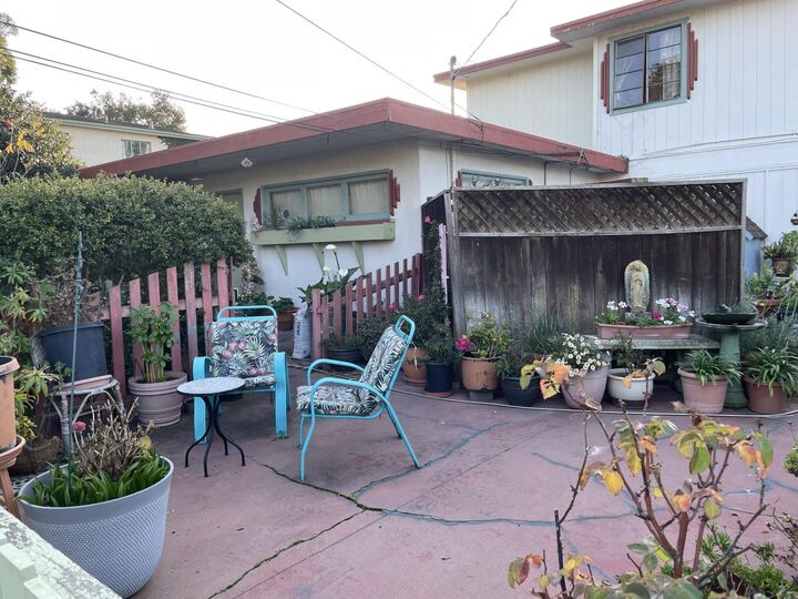 Property Photo:  1213 Flores Street  CA 93955 