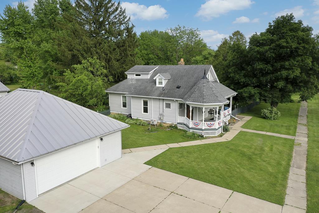 Property Photo:  608 Albion Road  WI 53534 