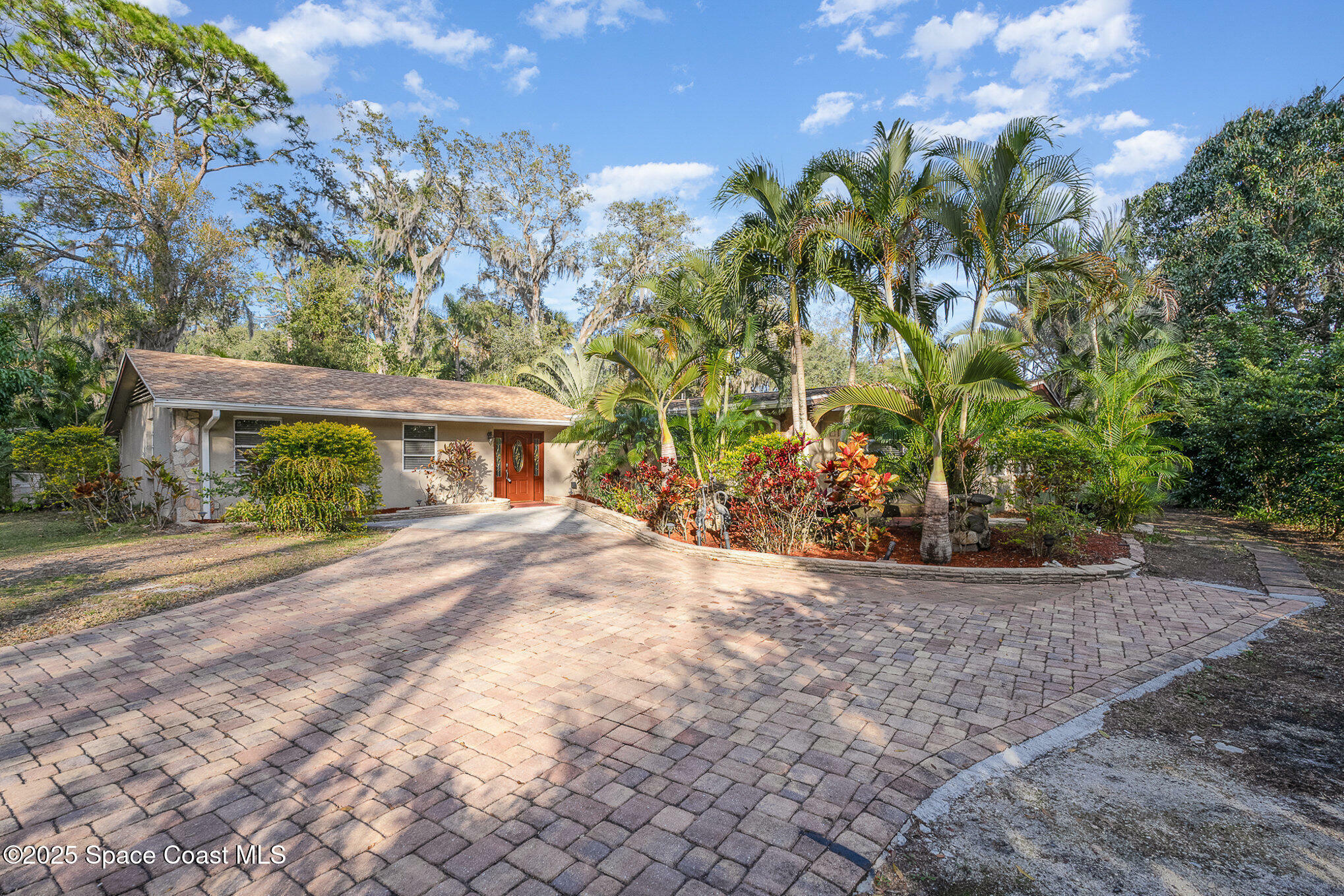 544 S Wildwood Lane  Melbourne FL 32904 photo