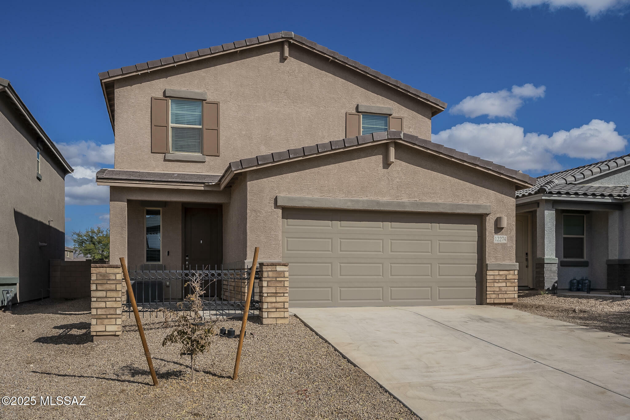 Property Photo:  12274 N Fulton Ave  AZ 85653 