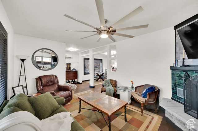 Property Photo:  1050 E 27th St S  UT 84403 