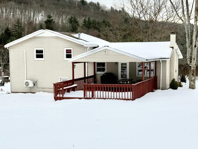 Property Photo:  10 Merchant Road  PA 16365 