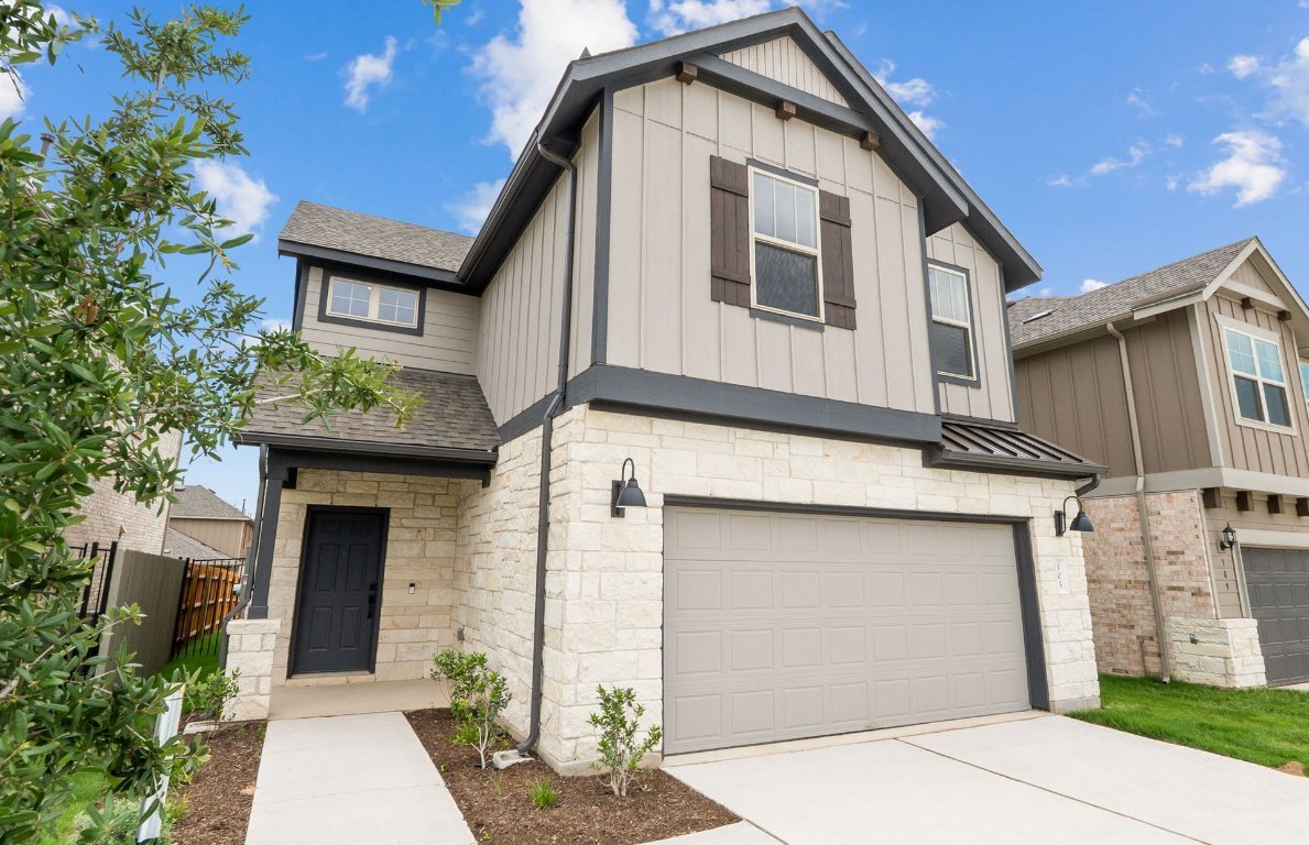 Property Photo:  105 Groveland Drive  TX 78642 