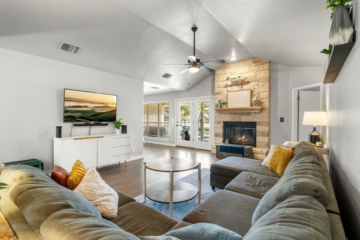 Property Photo: 21 Par View Drive TX 78676