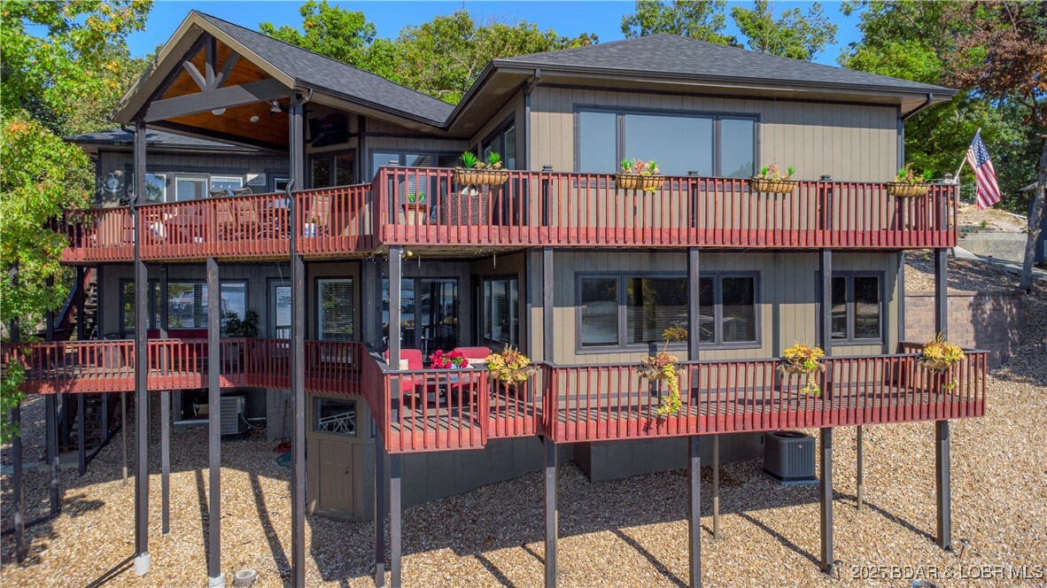 Property Photo: 6 Cardinal Circle MO 65049