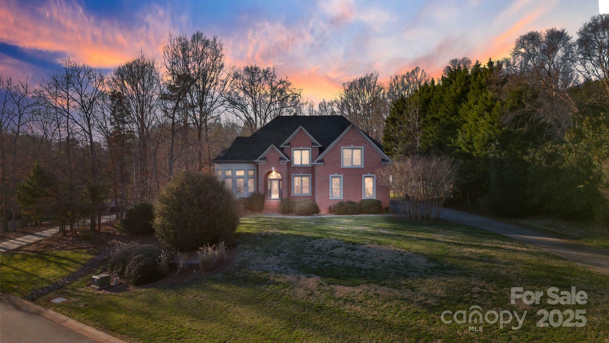 Property Photo:  1020 James Madison Drive  NC 28104 