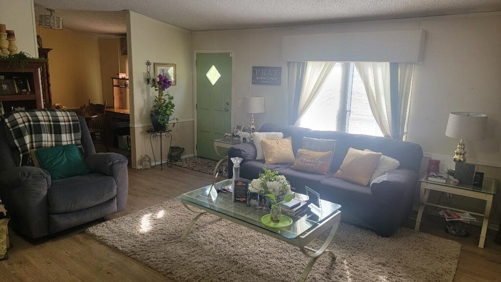 Property Photo: 204 Hemlock St. AR 72021