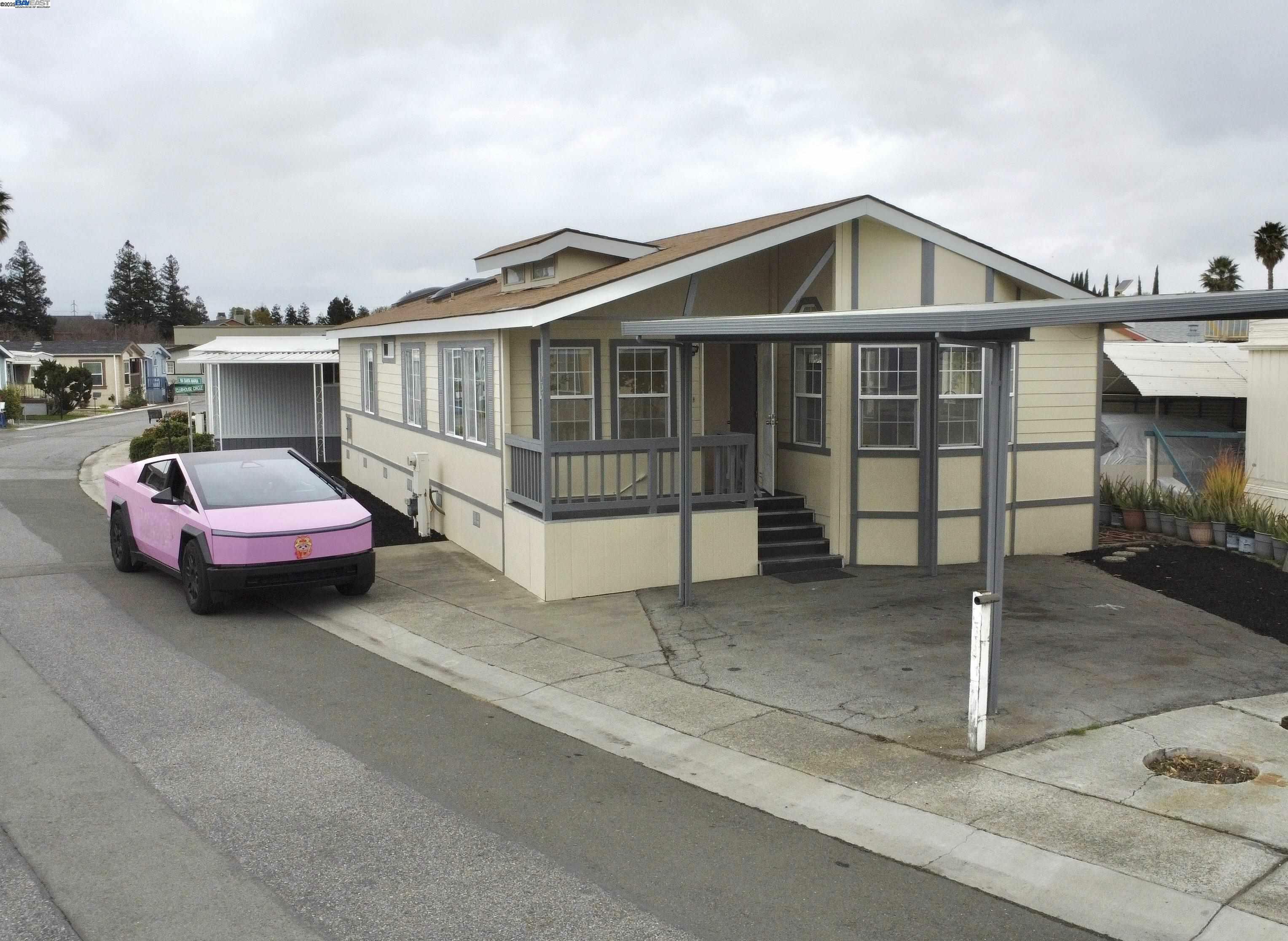 Property Photo:  120 Dixon Landing Rd. 45  CA 95035 