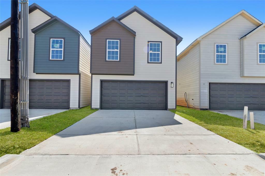Property Photo: 9928 Lanewell Street TX 77029
