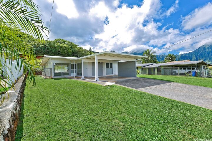 45-168 Namoku Street  Kaneohe HI 96744 photo