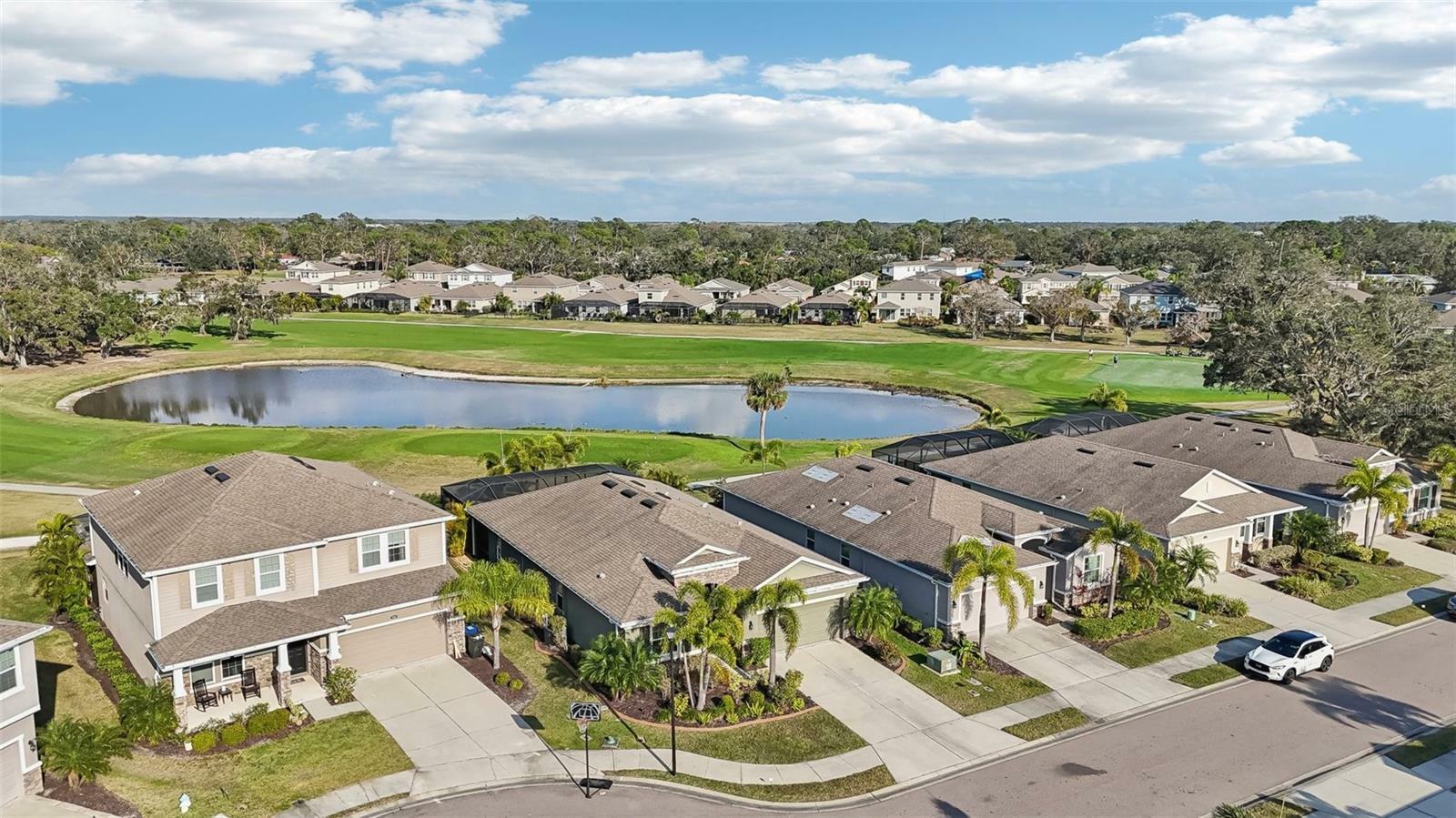 Property Photo:  7812 Birdie Bend Way  FL 34241 