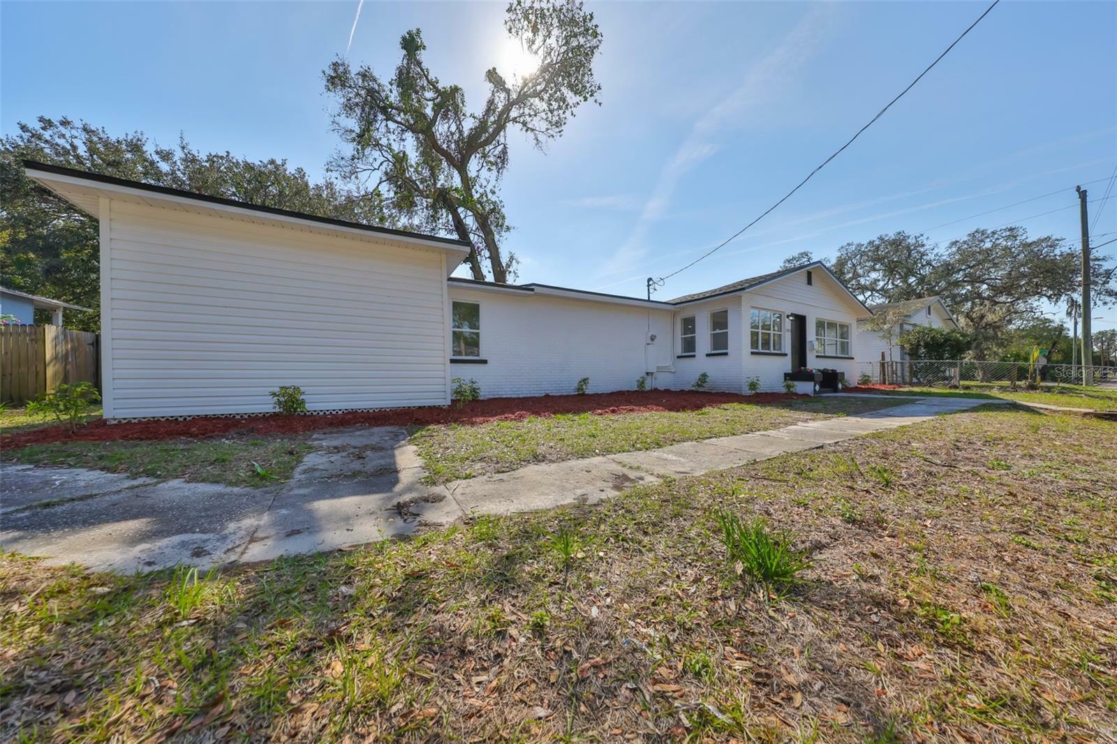 Property Photo:  1303 E New Orleans Avenue  FL 33603 