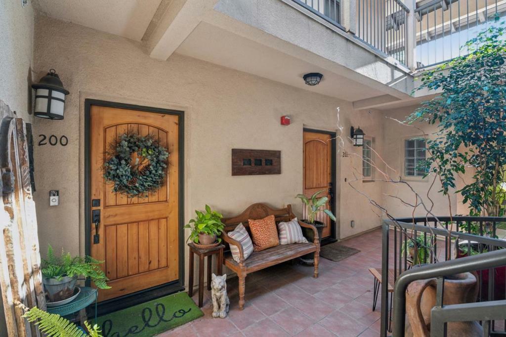 Property Photo:  18 S 21st Street 200  CA 95116 