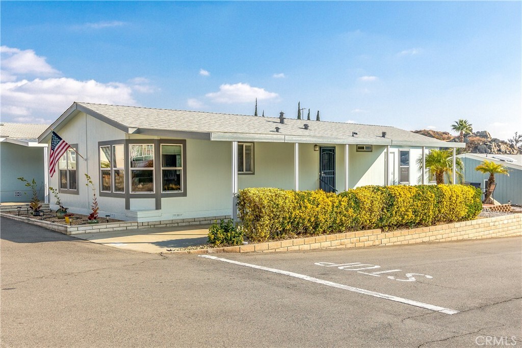 Property Photo:  32600 State Highway 74 122  CA 92545 