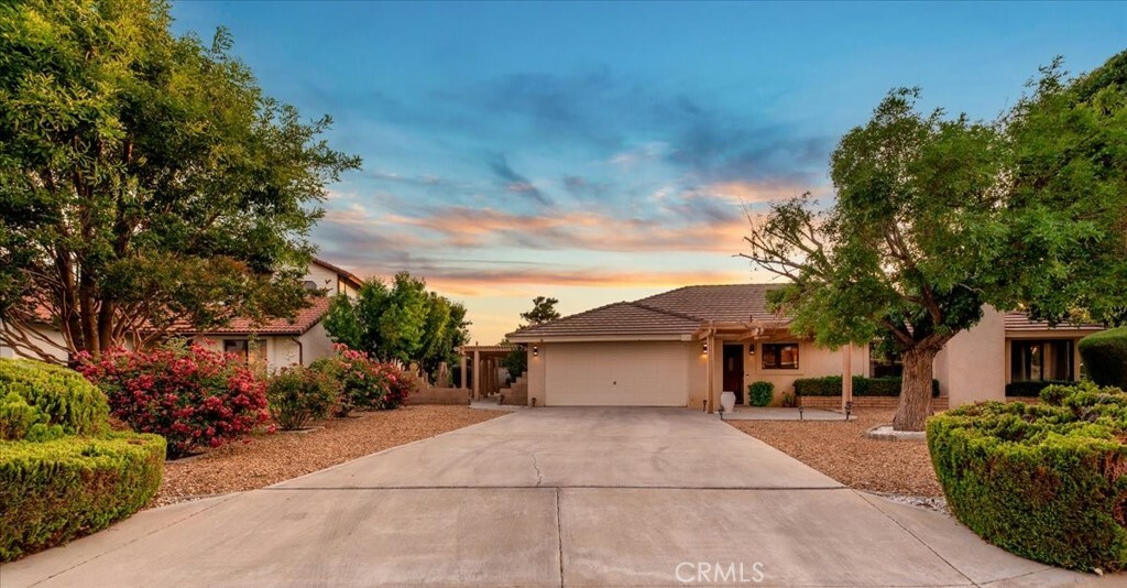 Property Photo: 18345 Salem Lane CA 92395