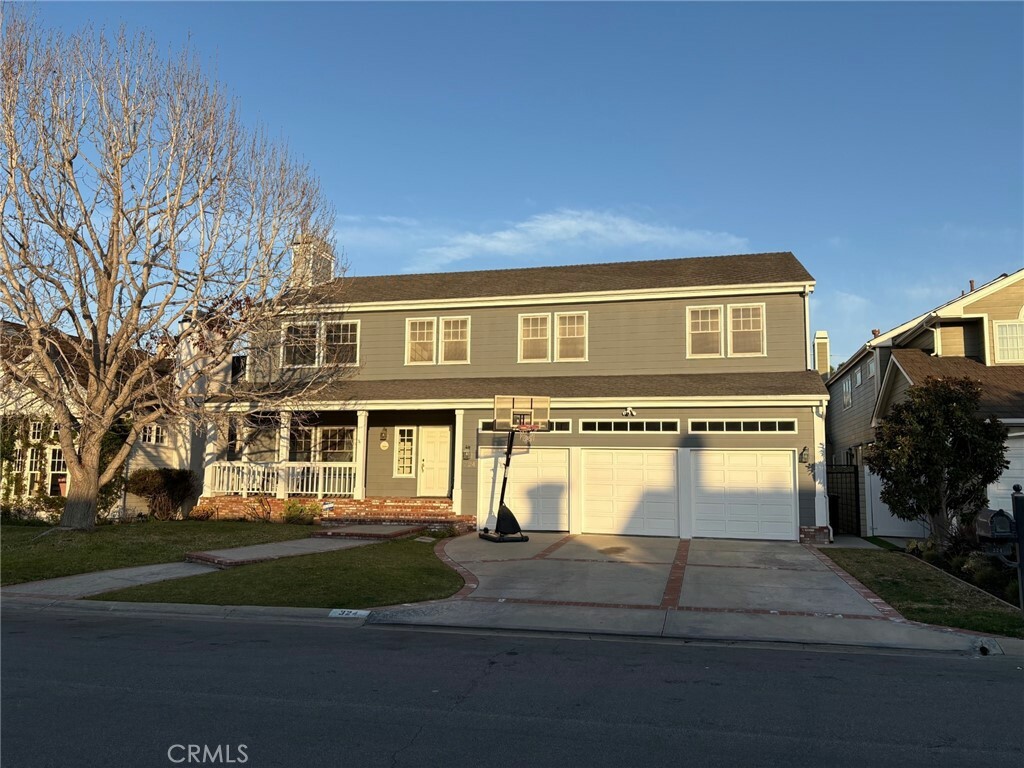 Property Photo: 324 Signal Road CA 92663