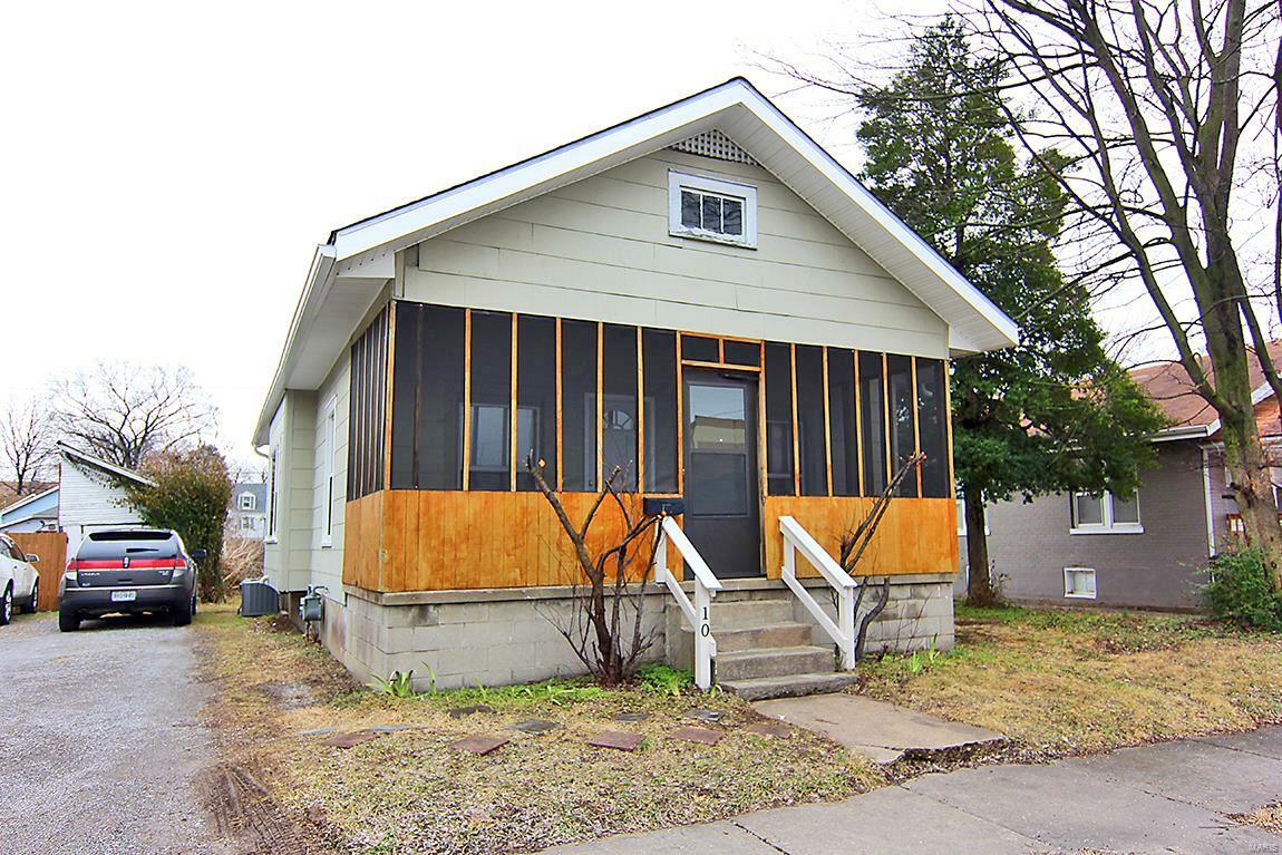 Property Photo:  10 N West End Boulevard  MO 63701 