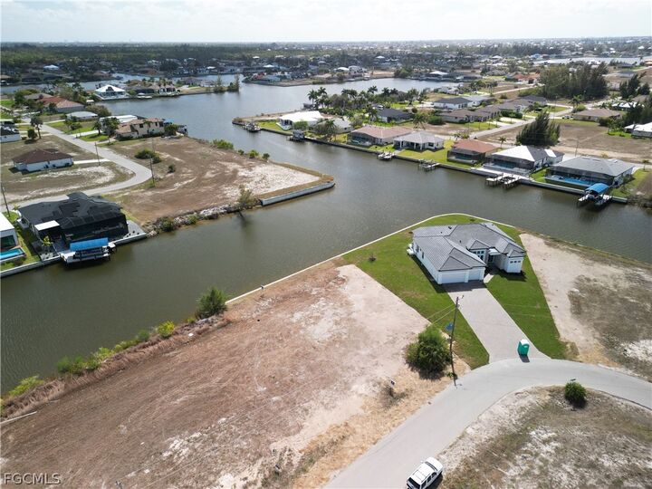 Property Photo:  3105 NW 46th Avenue  FL 33993 