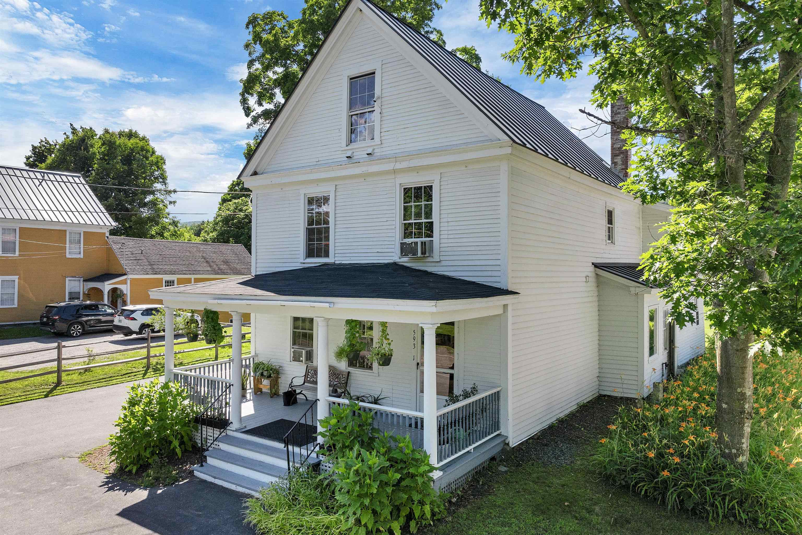 Property Photo: 593 Nh Route 10 NH 03777