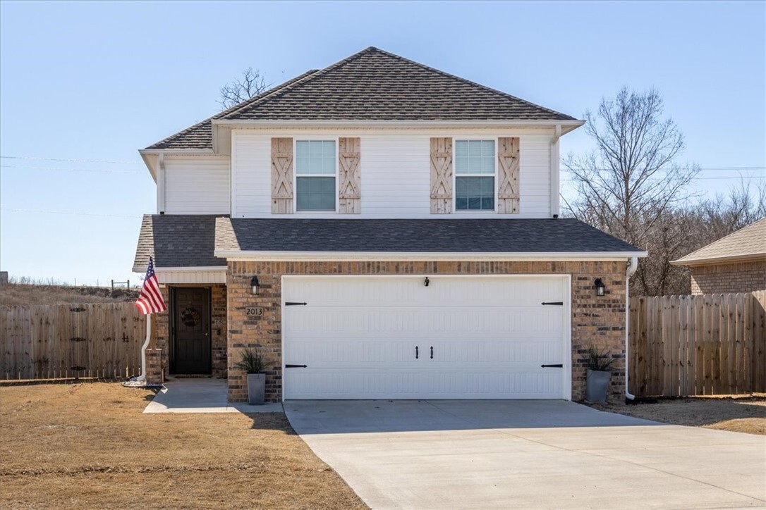Property Photo: 2013 Misti Woods Street AR 72734