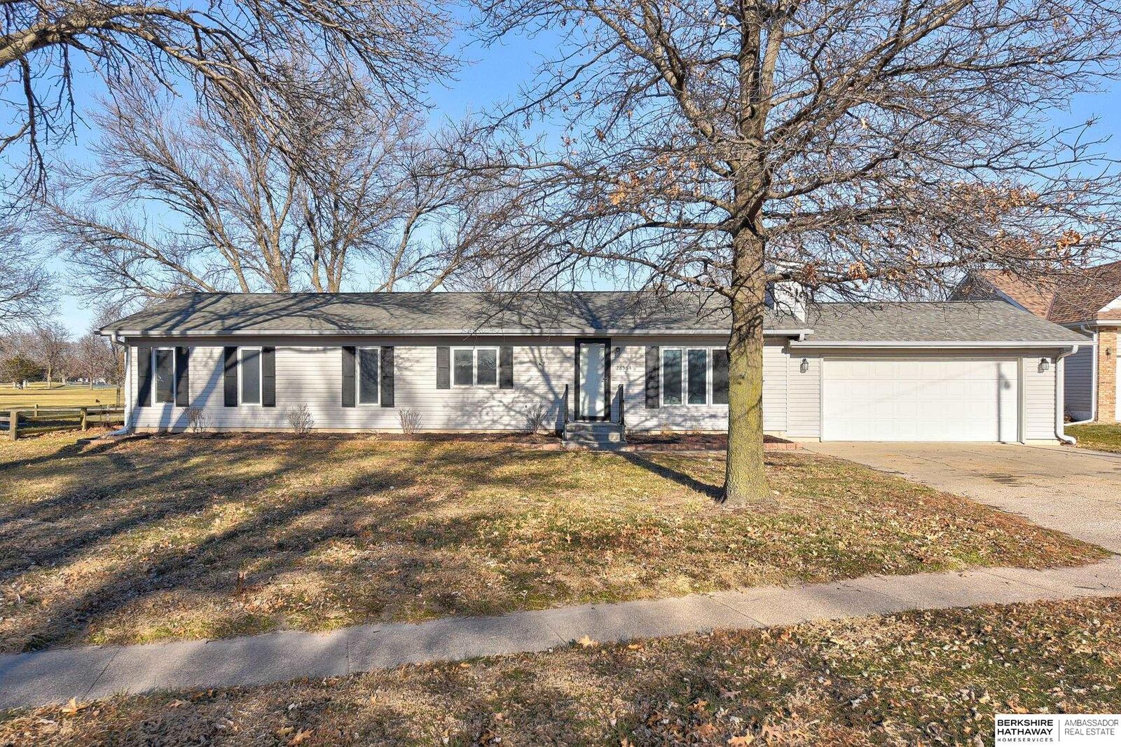 Property Photo: 28564 Potter Street NE 68064