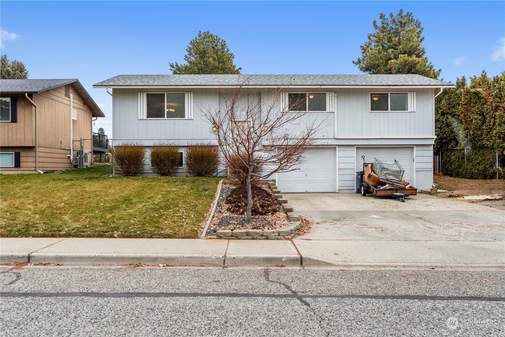 119  Eastridge Drive  East Wenatchee WA 98802 photo