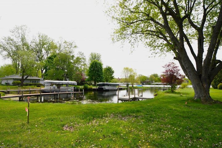 478 East Bay Court  Green Lake WI 54941 photo