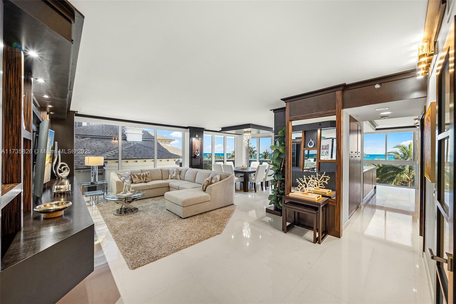 Property Photo: 4775 Collins Ave 501 FL 33140