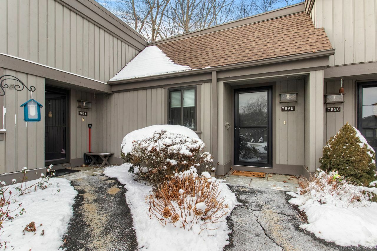 Property Photo:  769 Heritage Village B  CT 06488 