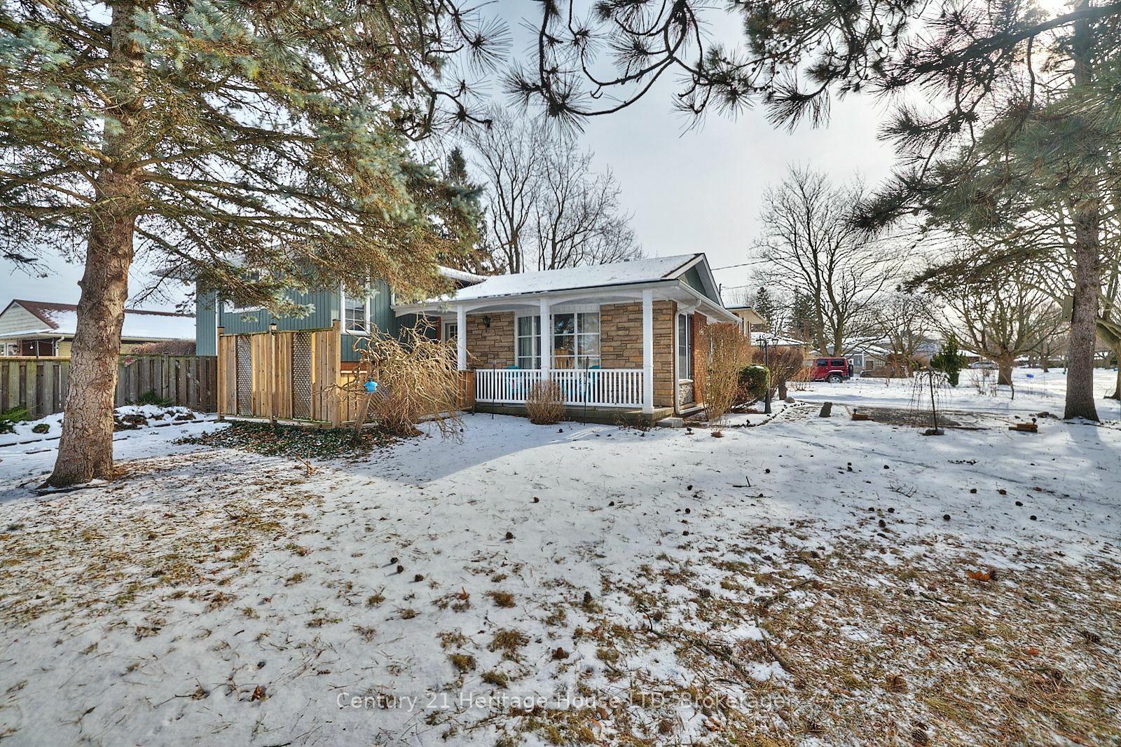 Property Photo:  30 Cartier Dr  ON L2M 2E7 