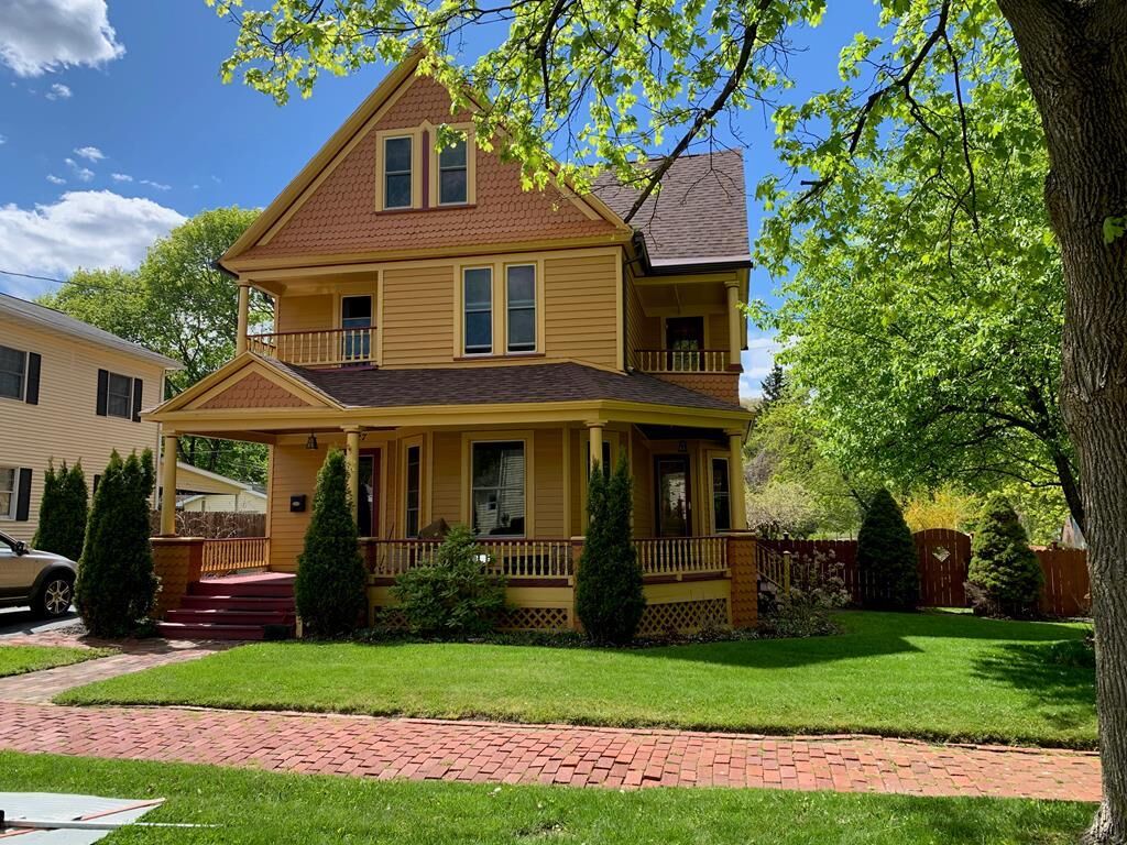 Property Photo:  227 Chestnut Street  NY 14830 