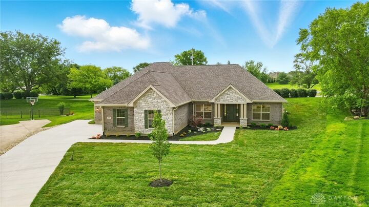 300 Grassy Creek Way  Washington Twp OH 45458 photo
