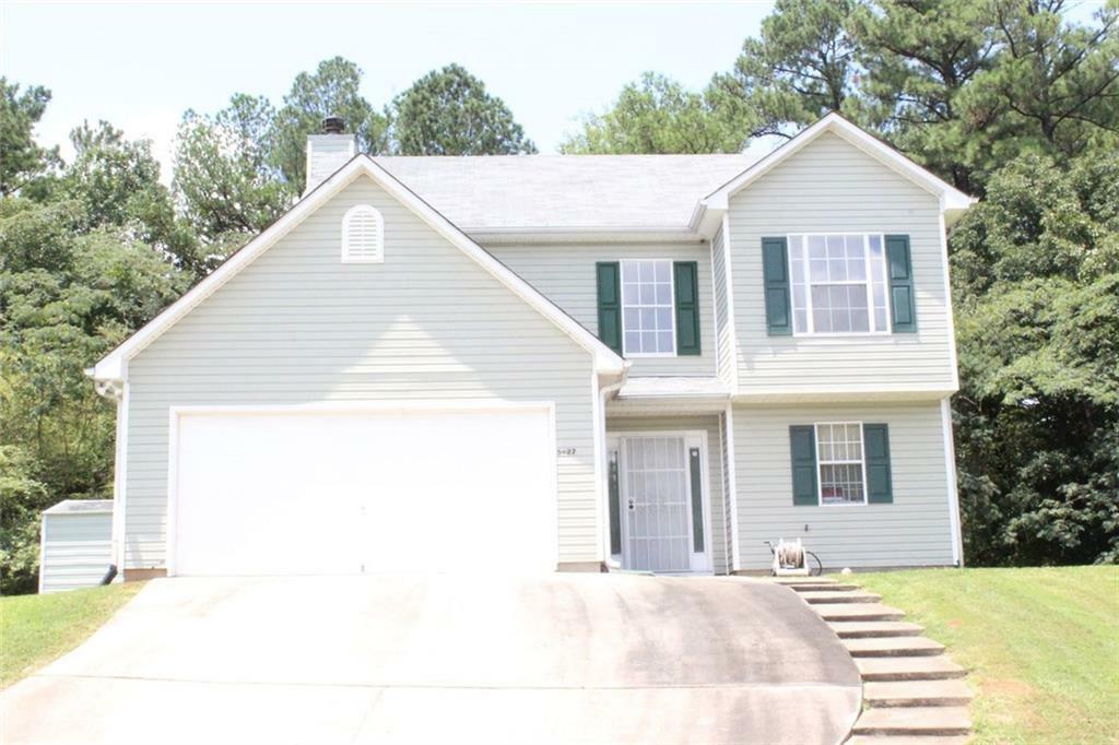 Property Photo: 5627 Isleworth Court GA 30349