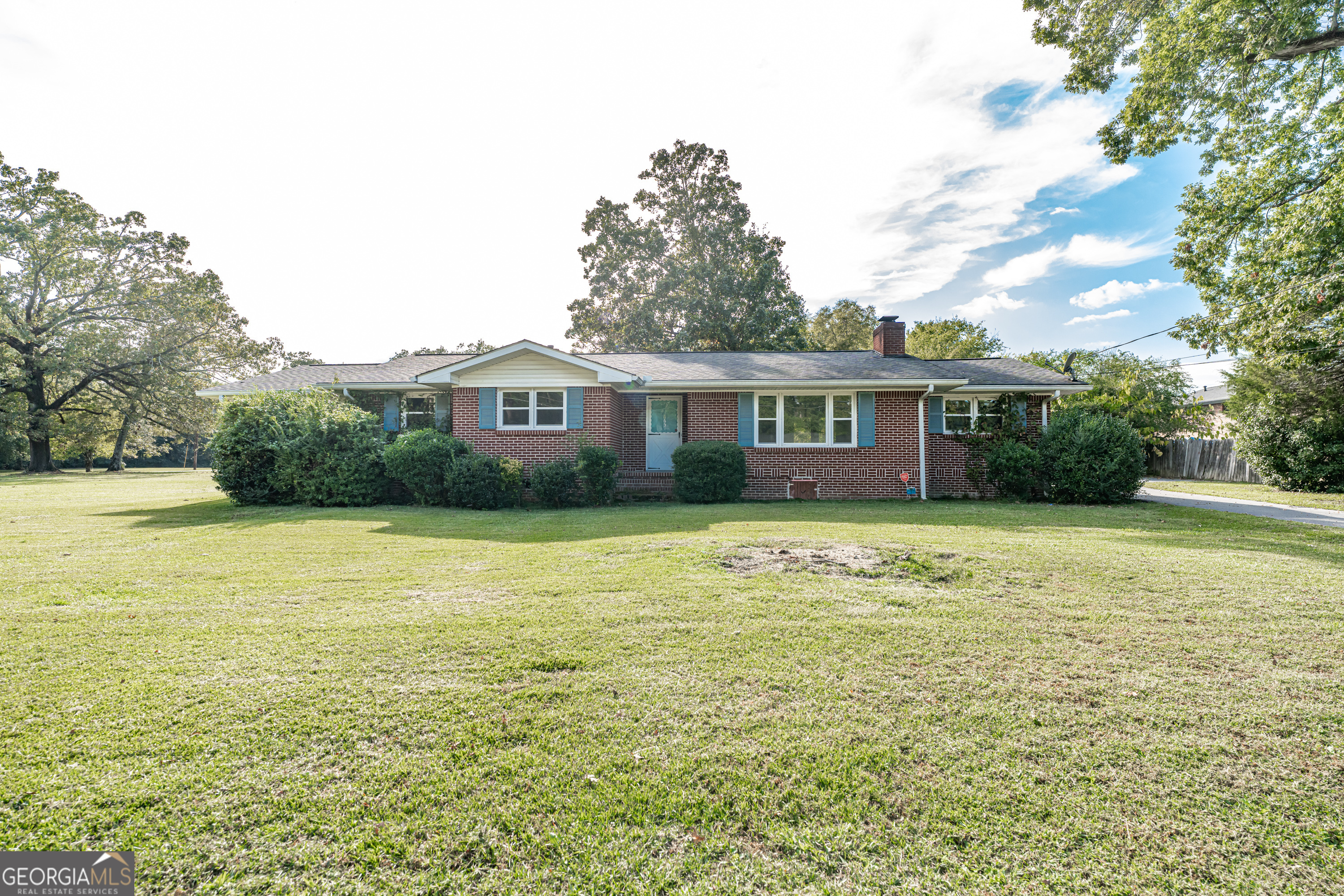 Property Photo:  665 &Amp 643 Old Summerville Road NW  GA 30165 