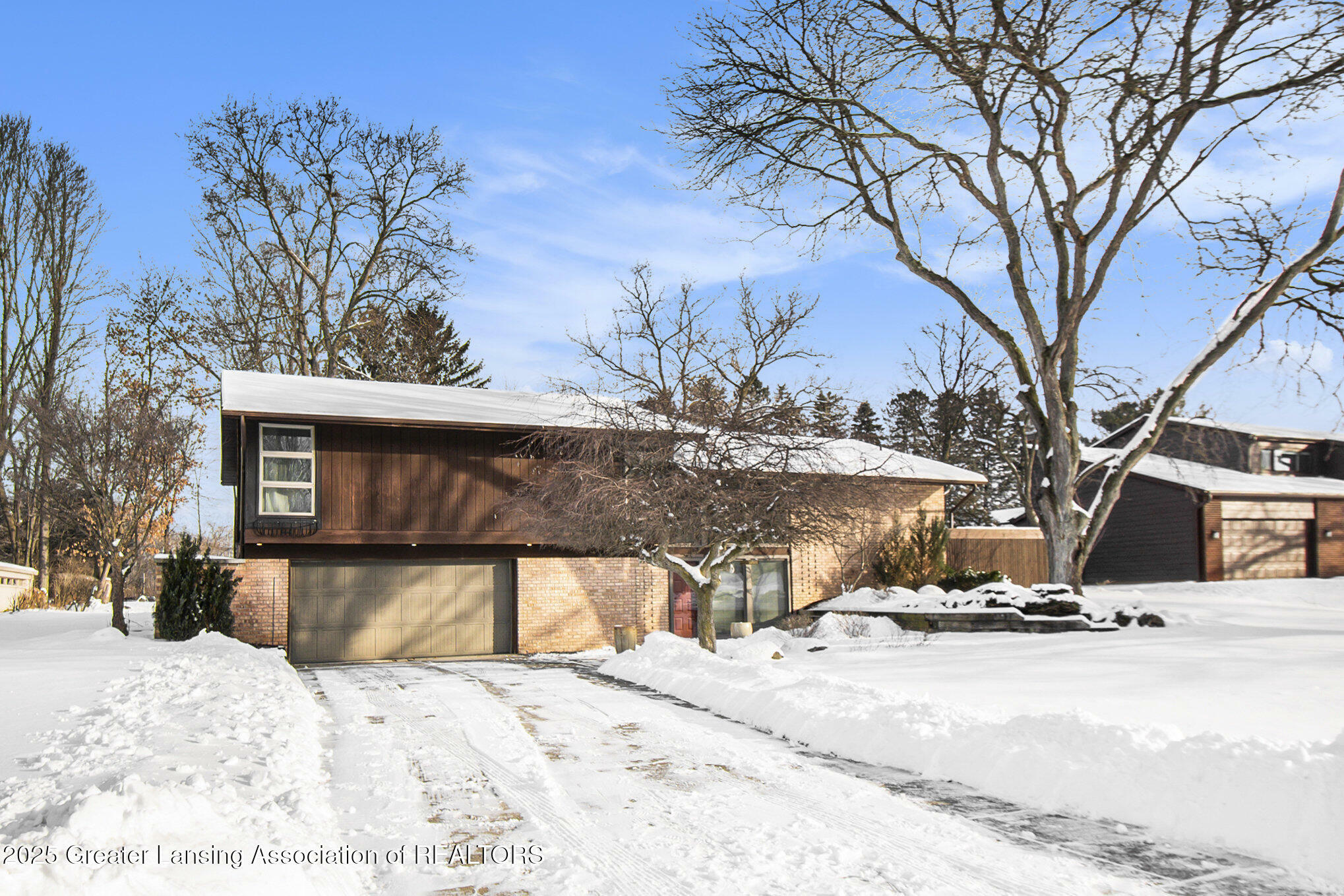 Property Photo:  1824 Mirabeau Drive  MI 48864 