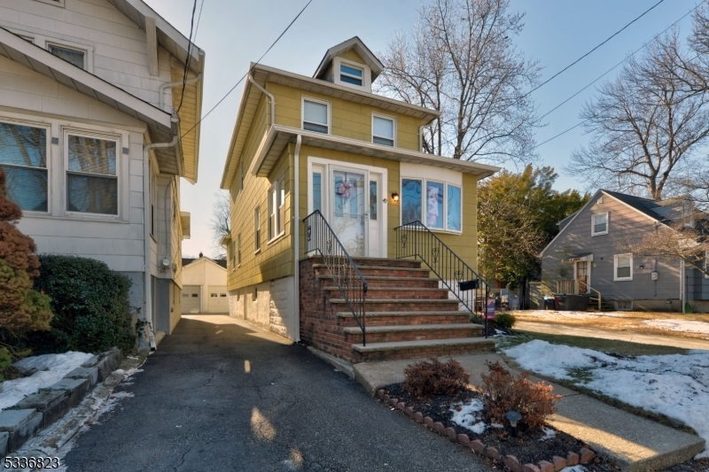 Property Photo:  49 Wood Pl  NJ 07628 