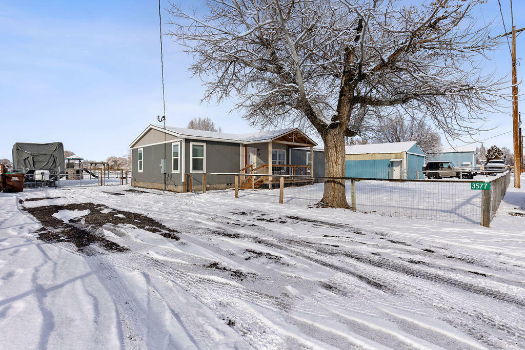 Property Photo:  3577 NW Brookfield Lane  OR 97754 